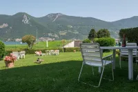 Interno 2 in Iseo With 1 Bedrooms and 1 Bathrooms Hotel in zona Monumento a Giuseppe Garibaldi