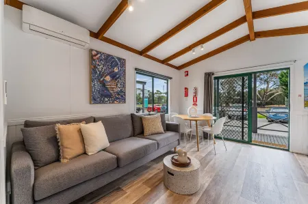 Tasman Holiday Parks - Geelong Отели в г. Armstrong Creek