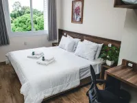 Hotel São Lourenço Hotels near Botanic Garden