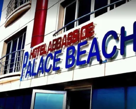 ホテル・アバシイド宮殿 - パームビーチ スタウエリのホテル