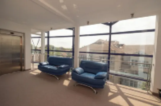 โรงแรม เอ็กเซลซิเออร์