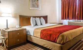 Economy Inn & Suites