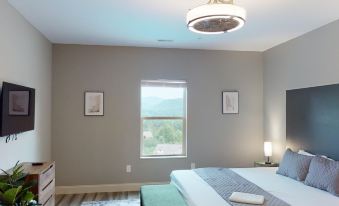 Viewpoint Condominiums