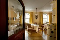 Simones Hotel Fürstenhof - breakfast