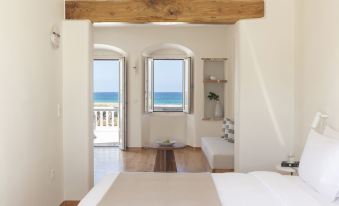 Ammothines Cycladic Suites