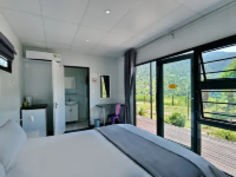 Sleepover Moria Hoteles en Distrito Municipal de Capricorn