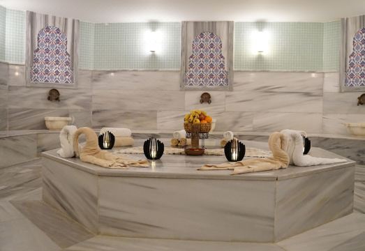 3. 멜리드 호텔..