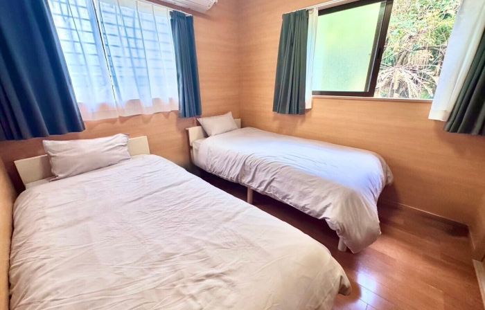 AZホテル Inn 奄美万屋