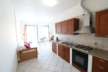 Casa Vanessa Modern One-Bedroom Apartment with Sea View in Central Otranto