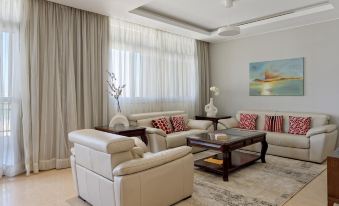 Vesta - Luxury Apt - 3Br - Cfc VII