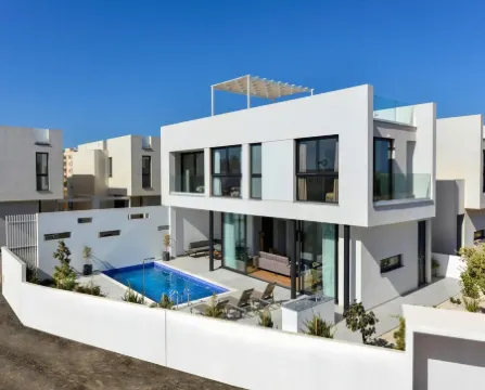 Protaras Almaria Villa 16