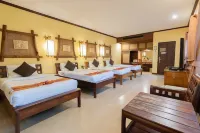 반푸 리조트 트랏 Wat Thamma Pimuk 주변 호텔
