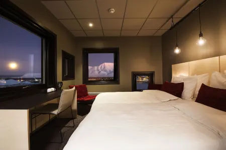 Svalbard Hotell | the Vault Отели рядом с достопримечательностью «Всемирное семенохранилище»