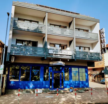 Pension am Marktplatz Отели в г. Карлсбад