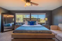 Colorful 3BR Home /Private, Patio +Pool+Hot Tub