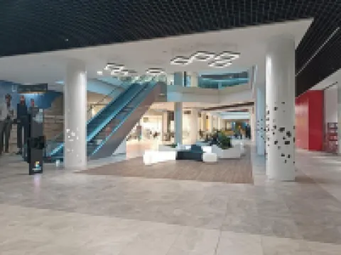18th & 16h Floor Secure Luxury Condos with Pool & Fitness Included in Price