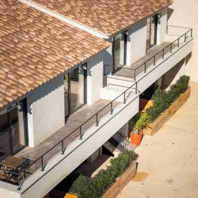 Les Loges du Luberon Hotel Exterior