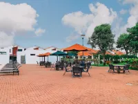 Casa con Piscina Privada para Familias Hotels in Daule Canton