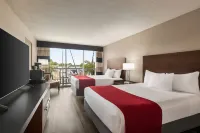 Ramada by Wyndham Sarasota Waterfront