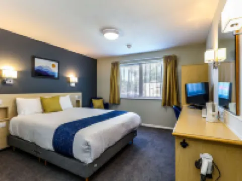 Days Inn by Wyndham Fleet M3 Hotels in Fleet