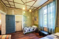 Guest House 32 - Hostels