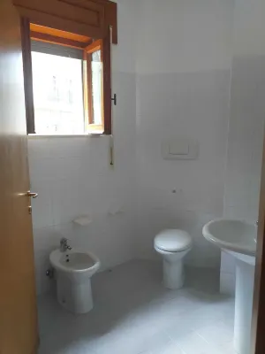 Room in B&B - Spacious Triple Room a Stones Throw from the Sea Hotels in Atri
