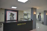 Elit Palace - Pet friendly