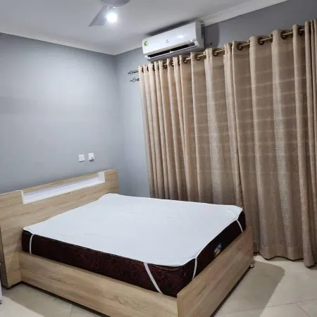 Spacious Luxury 3Bed Hse in Tema - Netflix Wi-fi