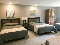 Inn at the Alpine Hotels in Manistee Township