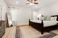 The Blue Bird by Pristine Properties Vacation Rentals