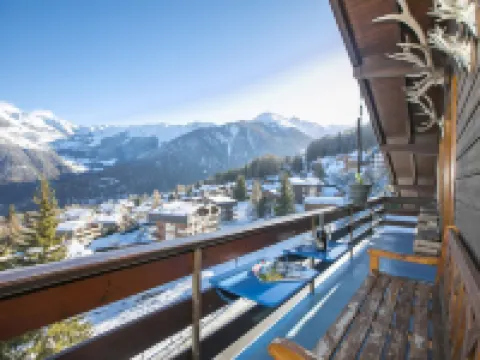 App. les Lupins 17 Hotels in Riddes