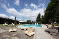 Villa Ghiringhelli Hotels in Brunello