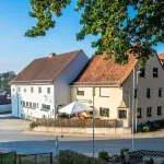 Gasthof Alte Post Отели рядом с достопримечательностью «Stammhaus Dassler»