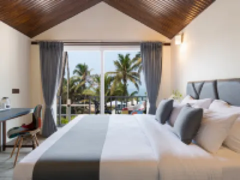 Stone Wood Beach Resort, Vagator Hotels in Vagator