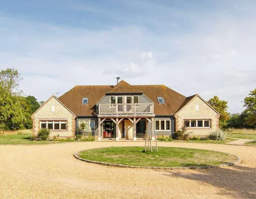 Secluded Barn Style Home with Hot Tub - Sleeps 12