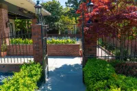 Hotel Piccadilly Hotels in Fresno County