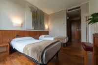 Hotel Querini Essential Business Hotel Sandrigo Hotels in Sandrigo