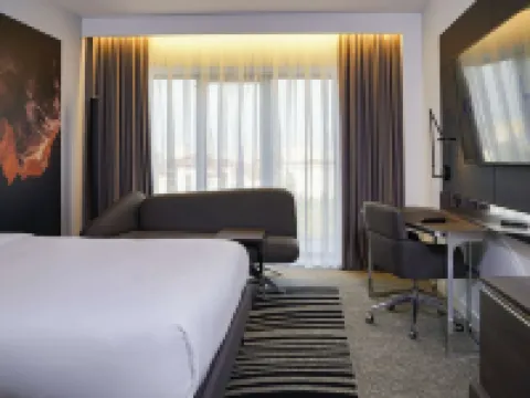 諾富特比什凱克市中心酒店