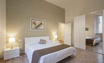 Regis Condo