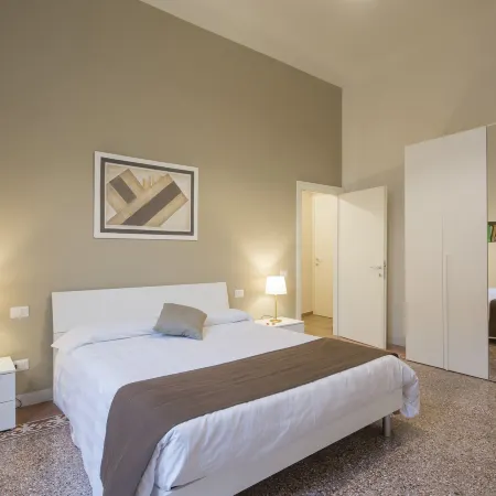 Regis Condo