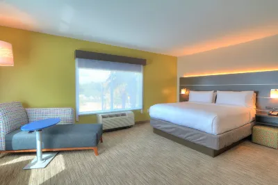 Holiday Inn Express & Suites Mobile/Saraland Hotel di Saraland