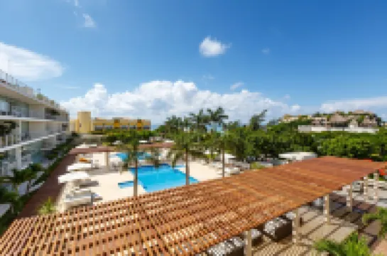 Magia Beachside Condo