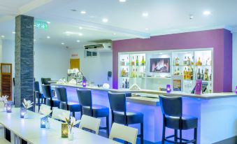 Q-Inn Boutique Hotel