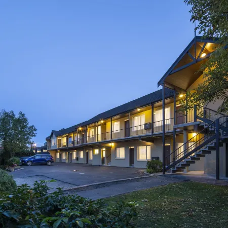 Dunedin Motel and Villas Отели рядом с достопримечательностью «Рослин»