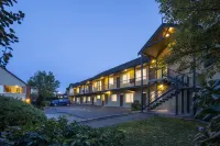 Dunedin Motel and Villas - Motels