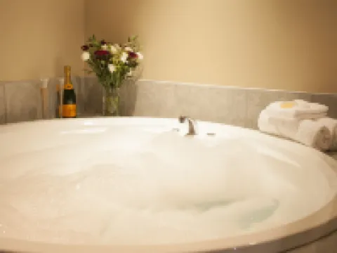 Cornwall Motor Lodge Hotels in Palmerston North