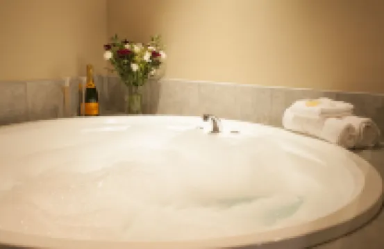 Cornwall Motor Lodge