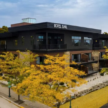 The Earl in Charlevoix