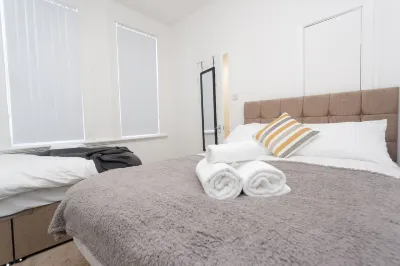 Kirkstall House Hotels in 
