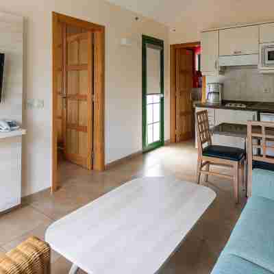 Bungalows Cordial Sandy Golf Rooms